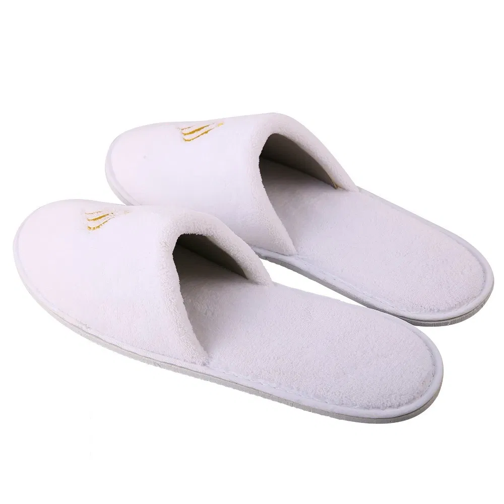 Customized Logo Comfortable Hotel Slippers