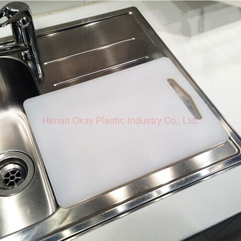 Разделочная доска с ручкой и гравировкой