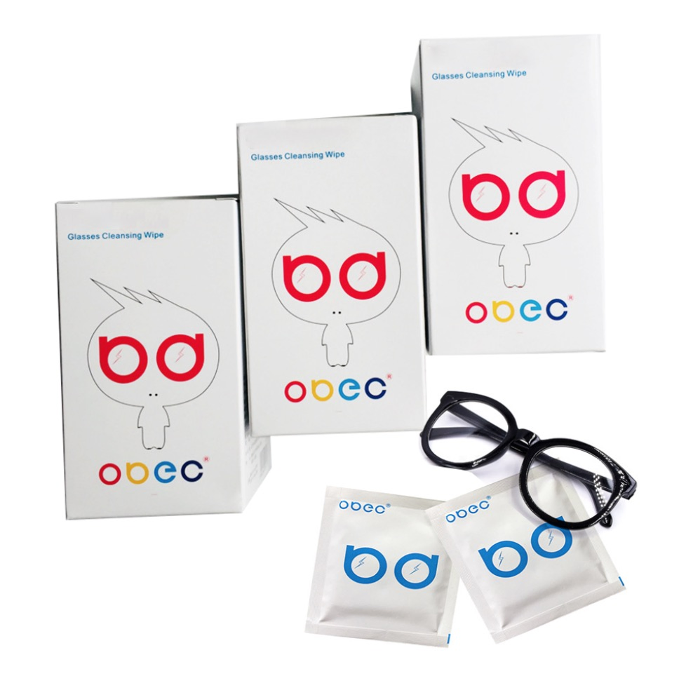 40PCS Lens Cleaning Wet Wipes Pre Moistened Cleansing Cloths for Eyeglasses, Tablets, Camera Lenses, Screens, Keyboards