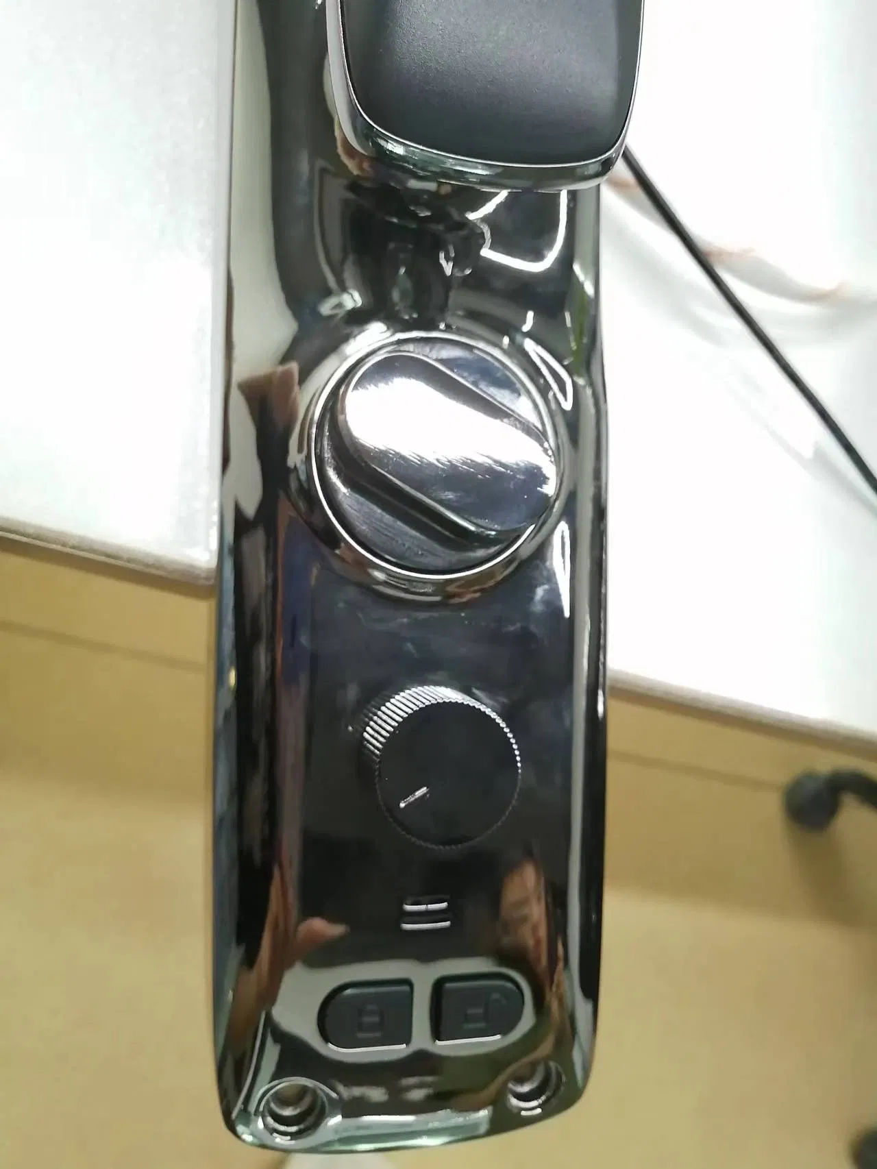 Push-Pull Handle Smart Home Controlled by Mobile Phone APP