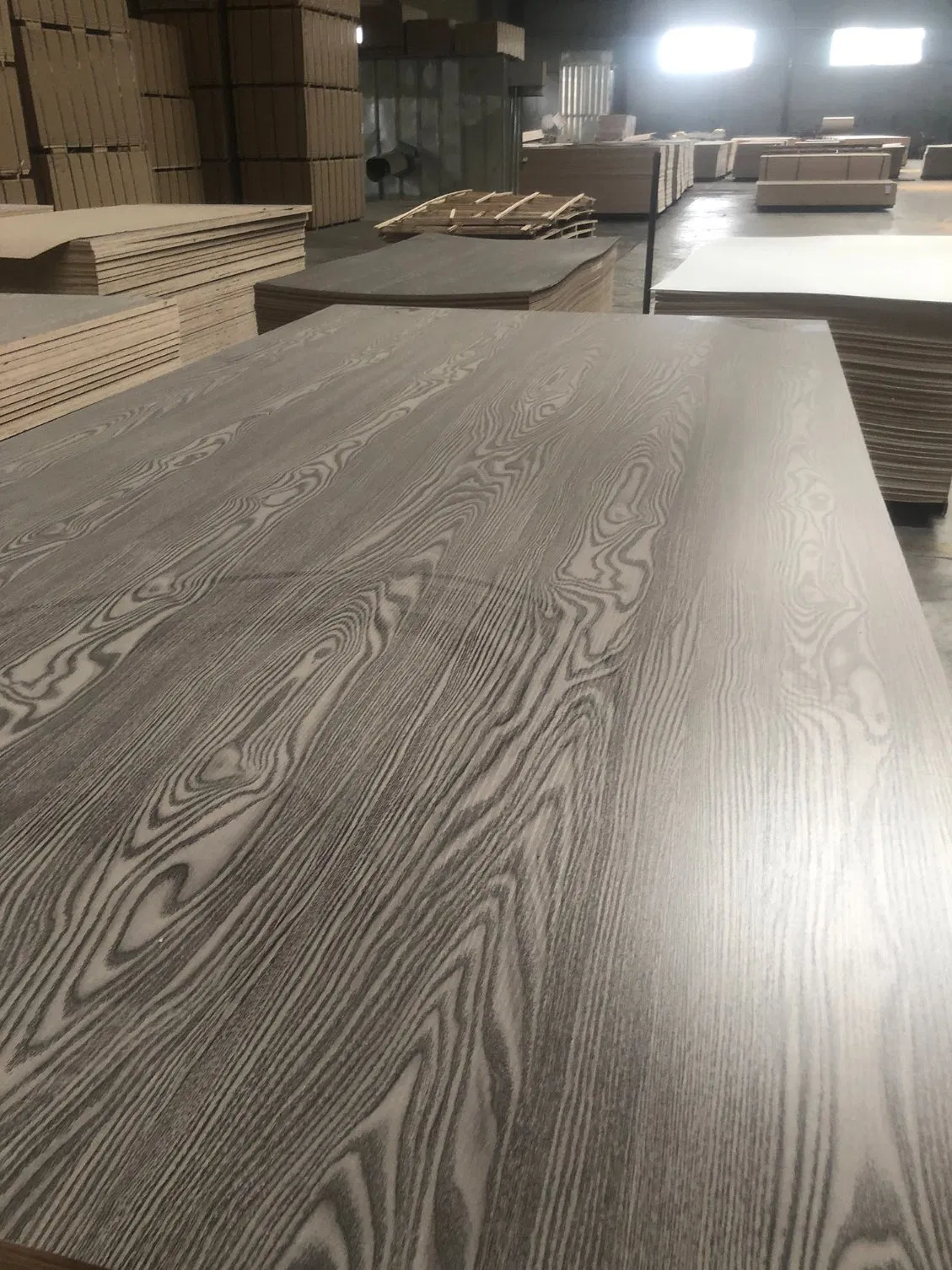 Melamine Laminated Plywood, Eucalyptus Core, E1 Glue