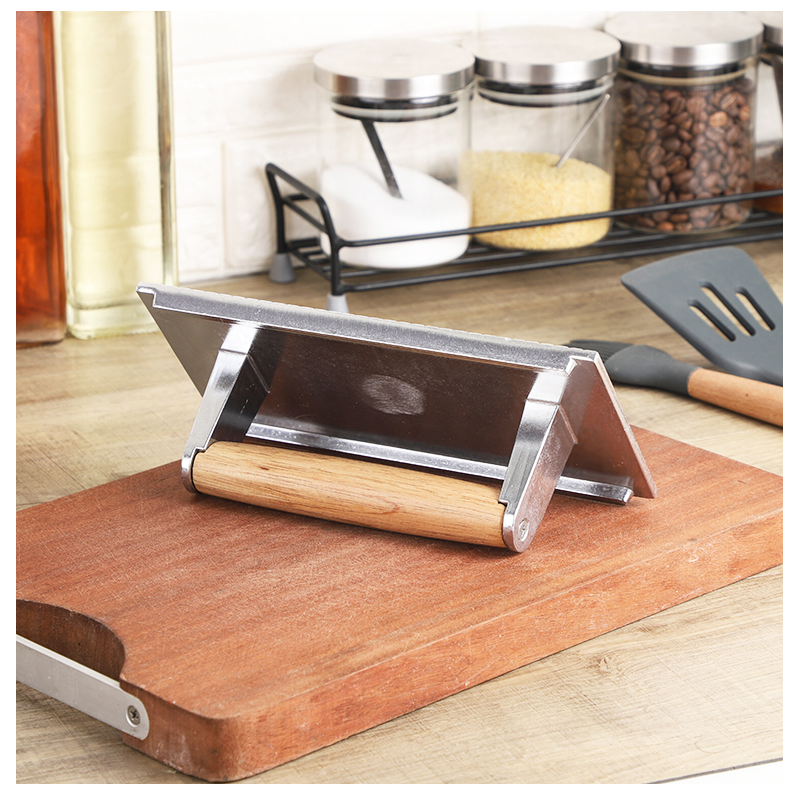 Innovative Round Grill Press for Perfectly Cooked Smash Burgers
