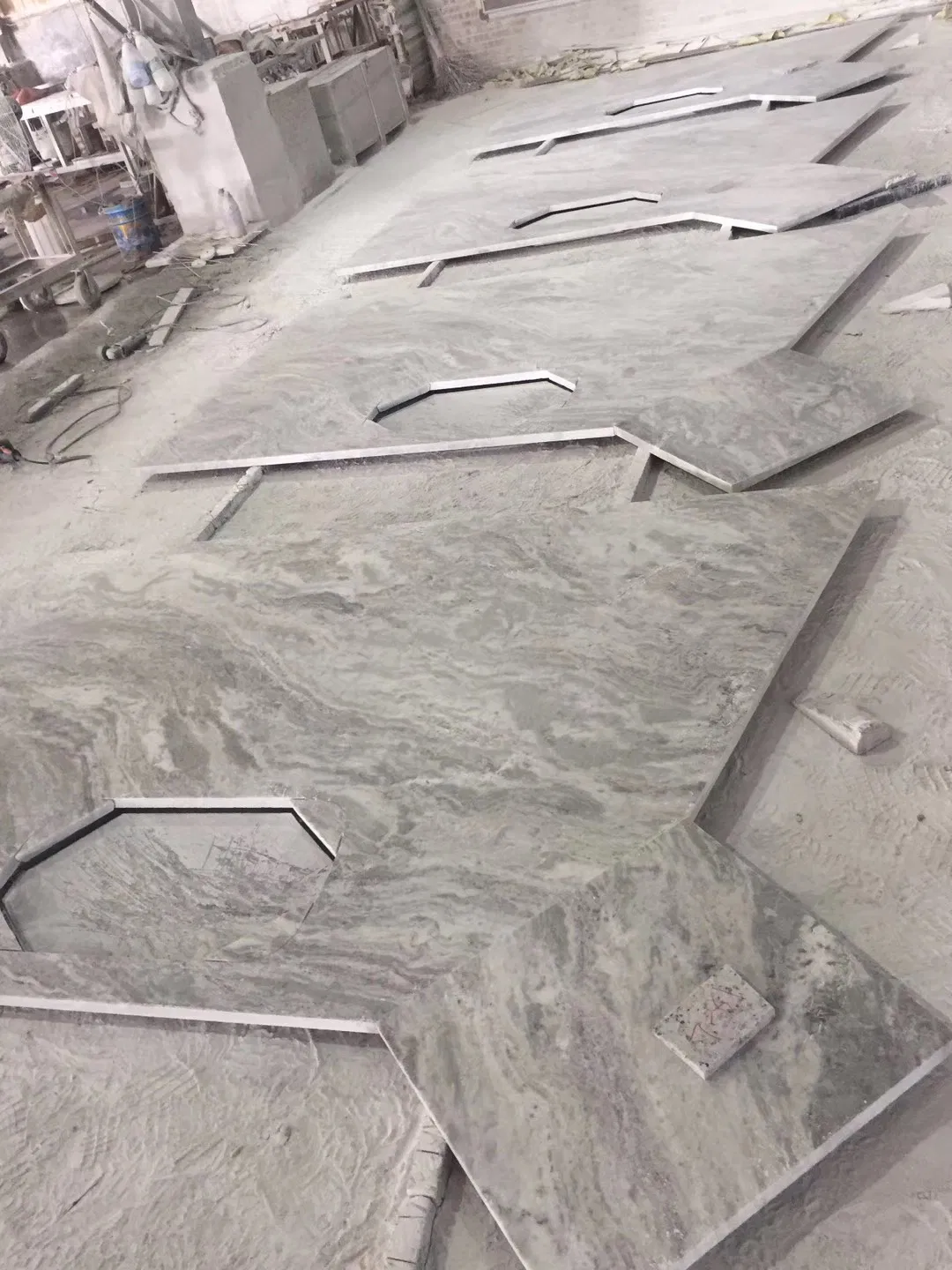 China Cheap Fantacy Brown Granite Wall Stone for Bar Tops Island Countertops Vanity Tops
