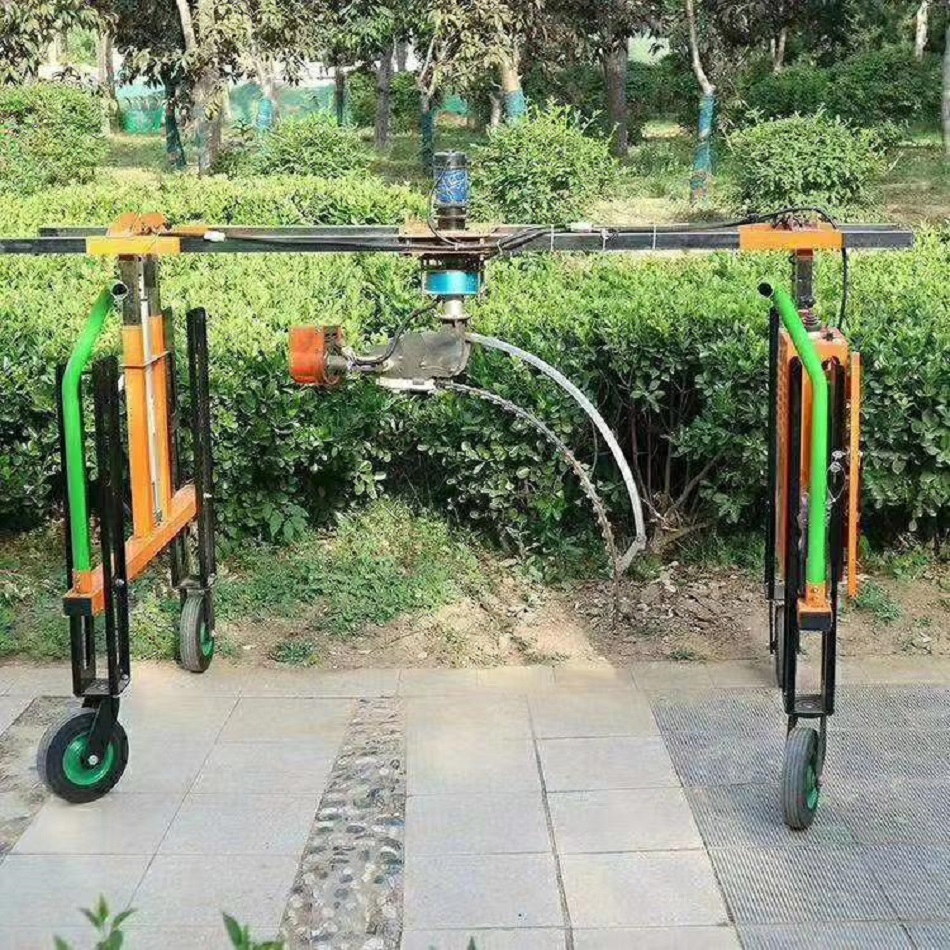 Hedge Trimmer for Spherical Plant Frame Moving Ball Shape Plant Trimming Machine