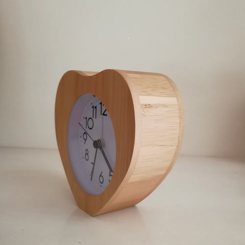 Natural Bamboo Heart Shape Mute Scan Quartz Alarm Clock