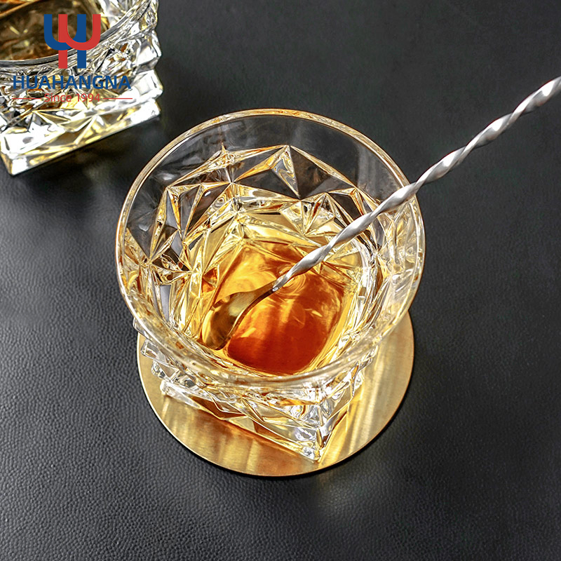 Huahangna in Stock 850ml/28.5oz Whiskey Glass Cup Decanter Set Drink Whiskey Glasses Decanter Gift for Father's Day
