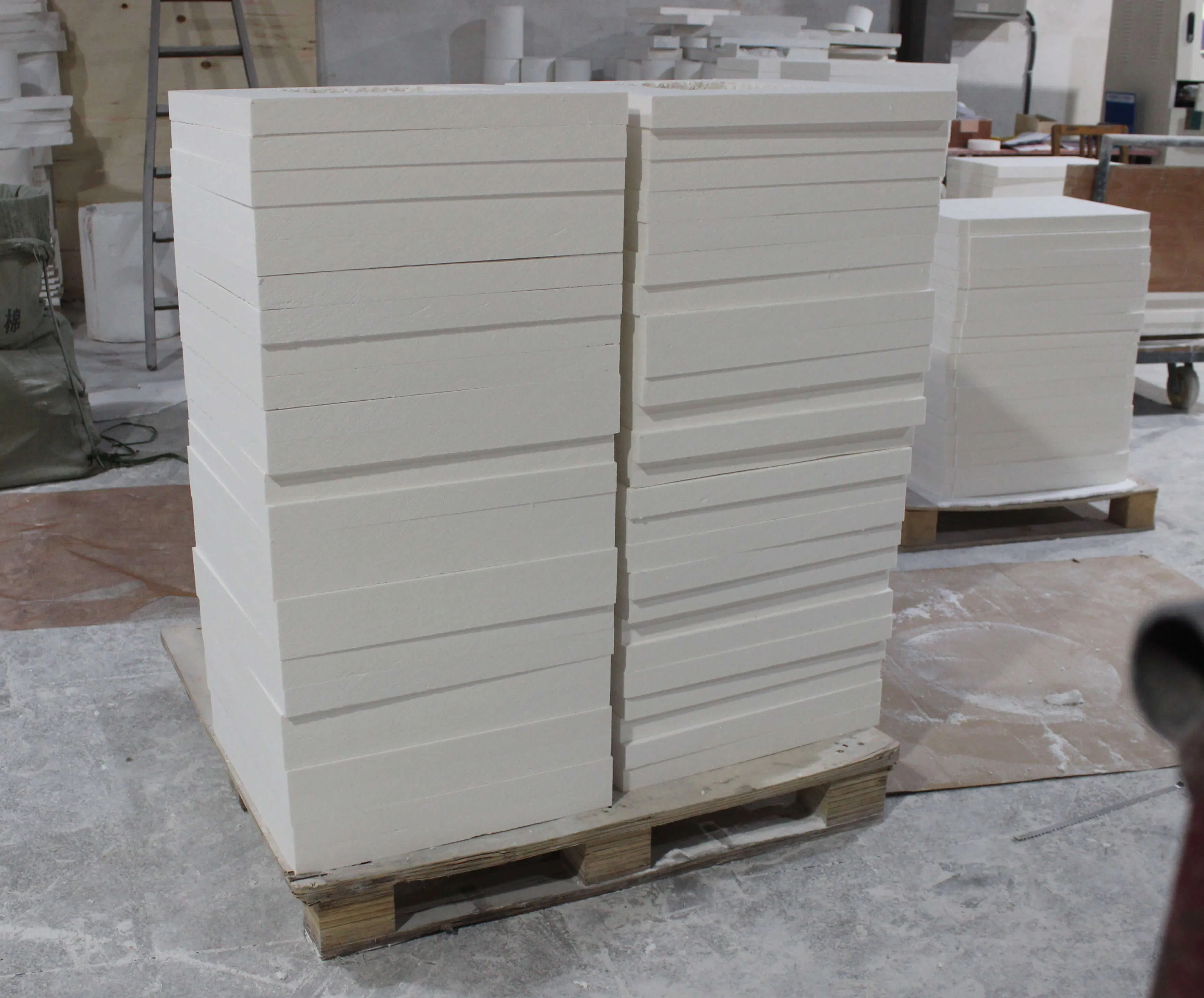 Enhancing Thermal Efficiency in Walls and Floors with Fireproof Qualities Versatile Insulation Board