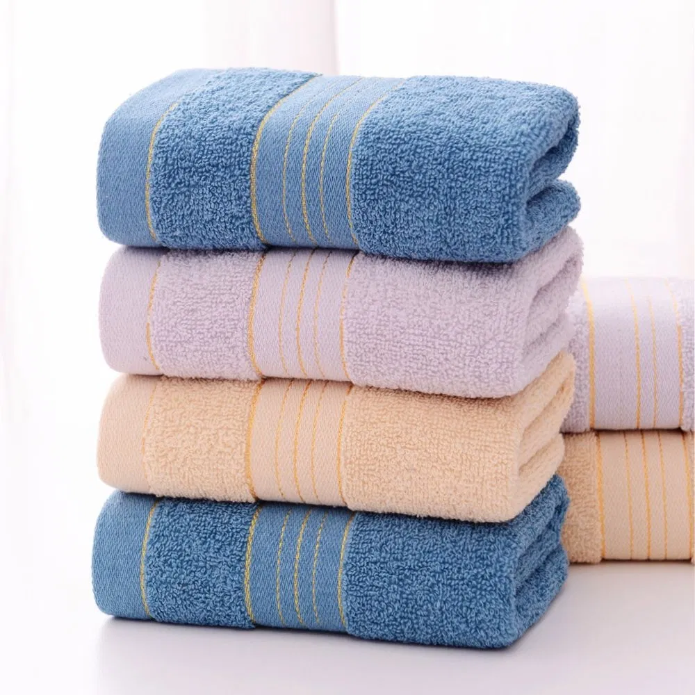 Cozy Coral Fleece Bath Towels 300-600 GSM Perfect for Family Use
