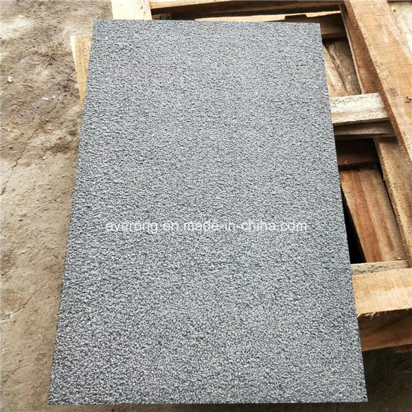 Hainan Grey/ Black Basalt Anti Slip Floor Tiles for Outdoor Paving
