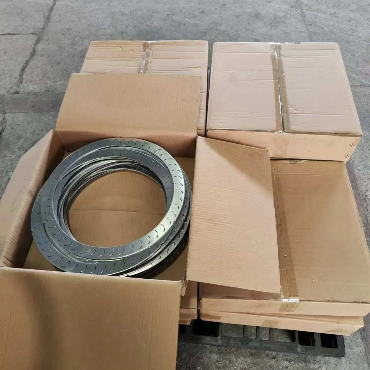 Heavy-Duty Stainless Steel Bracket for Stone Wall Support