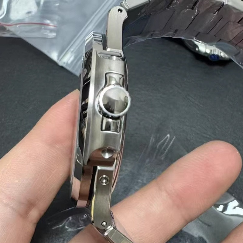 Luxurious Waterproof Men's Mechanical Watch - High-End Fashion Brand Timepiece