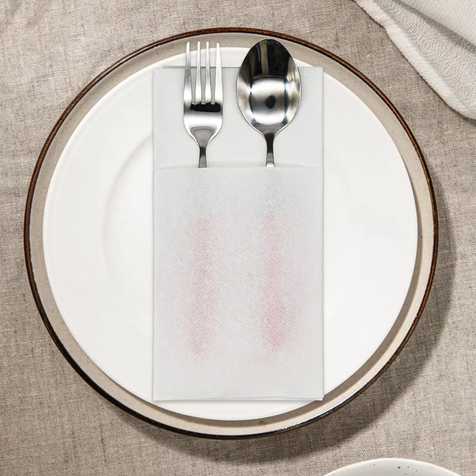 Disposable Luxury Napkins Custom Printed Logo Airlaid Paper for Hotel Restaurant