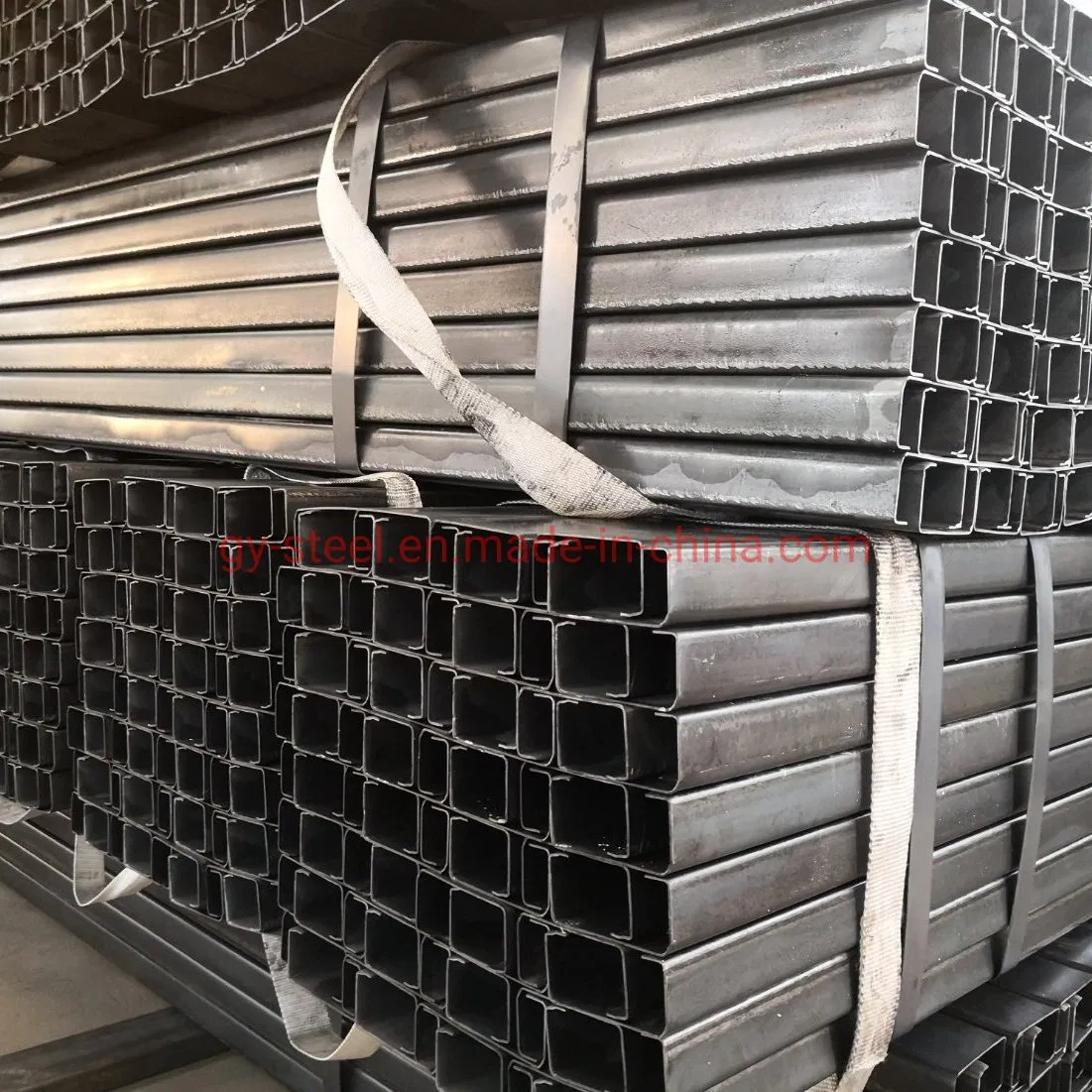 Hot DIP Galvanized Unistrut C Channel 41X41 41X21 41X52 for Solar Frame Installation