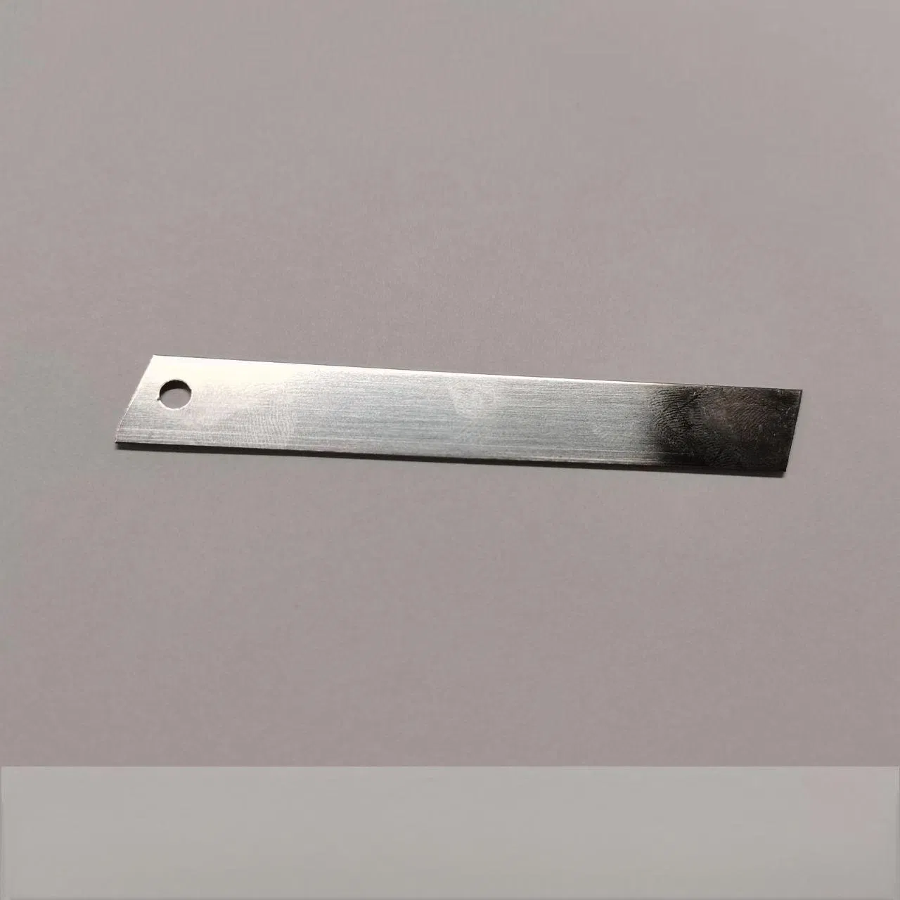 Various Specifications Free Sample Serreted Food Cutter