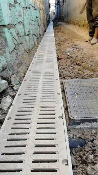 Durable Polymer Concrete Drainage Channel for Efficient Water Management