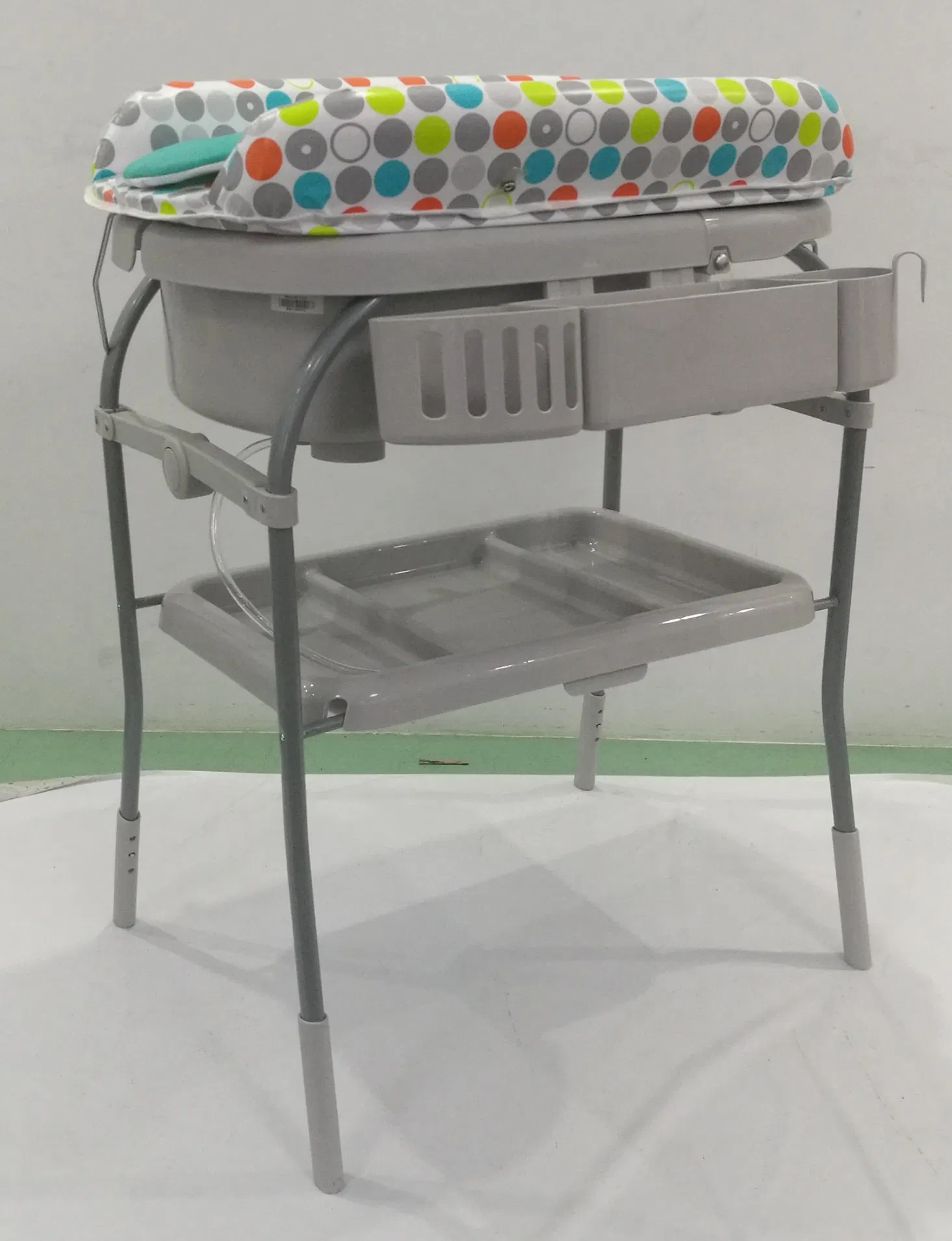 Plastic Baby Bathtub for Washing at Home Wasy Folding