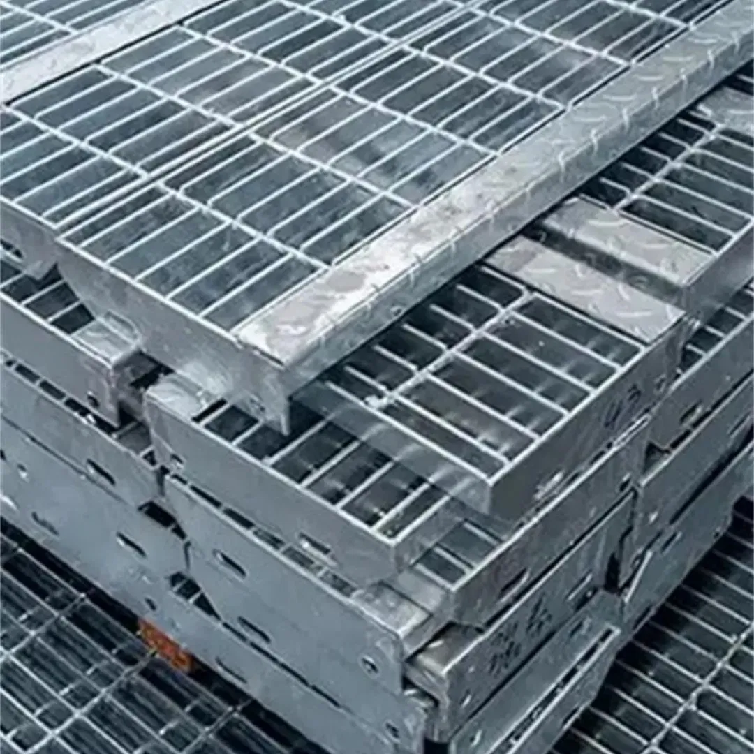 Durable Galvanized Steel Grating Outdoor Industrial Floor Access Composed of Carbon Steel for Bar Grating Applications