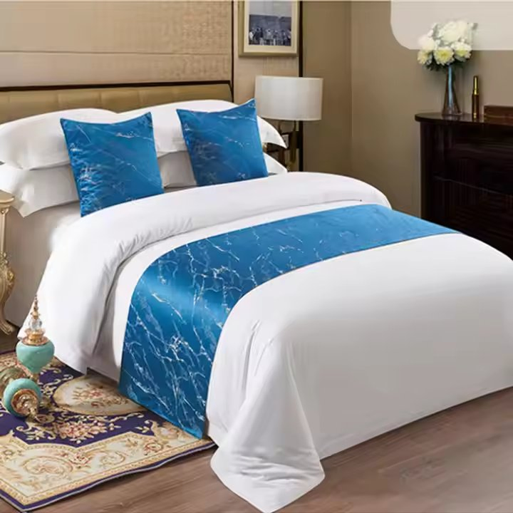 China Factory Wholesale Custom All-Season Embroidery Duvet Cover Bedding Set 400tc 3 PCS From Hotel