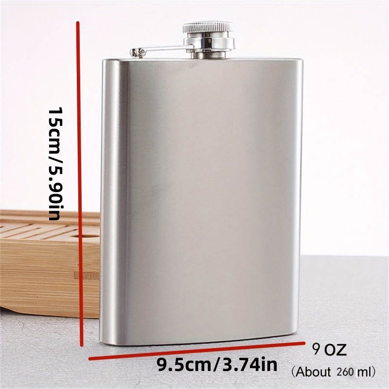 Custom Logo Portable Stainless Steel Hip Flask Black Pocket Bottle Male Alcohol Whisky Wine Different Gifts Giveaways