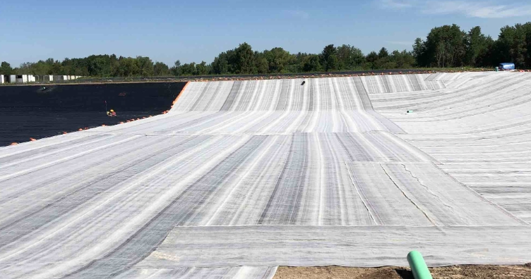 Electrical Engineering Roads & Railways Airports Project -Geosythetic Bentonite Geosynthetic Clay Liner