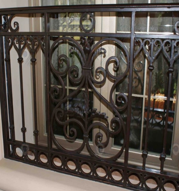 Popular Style Iron Balcony Railing Designs