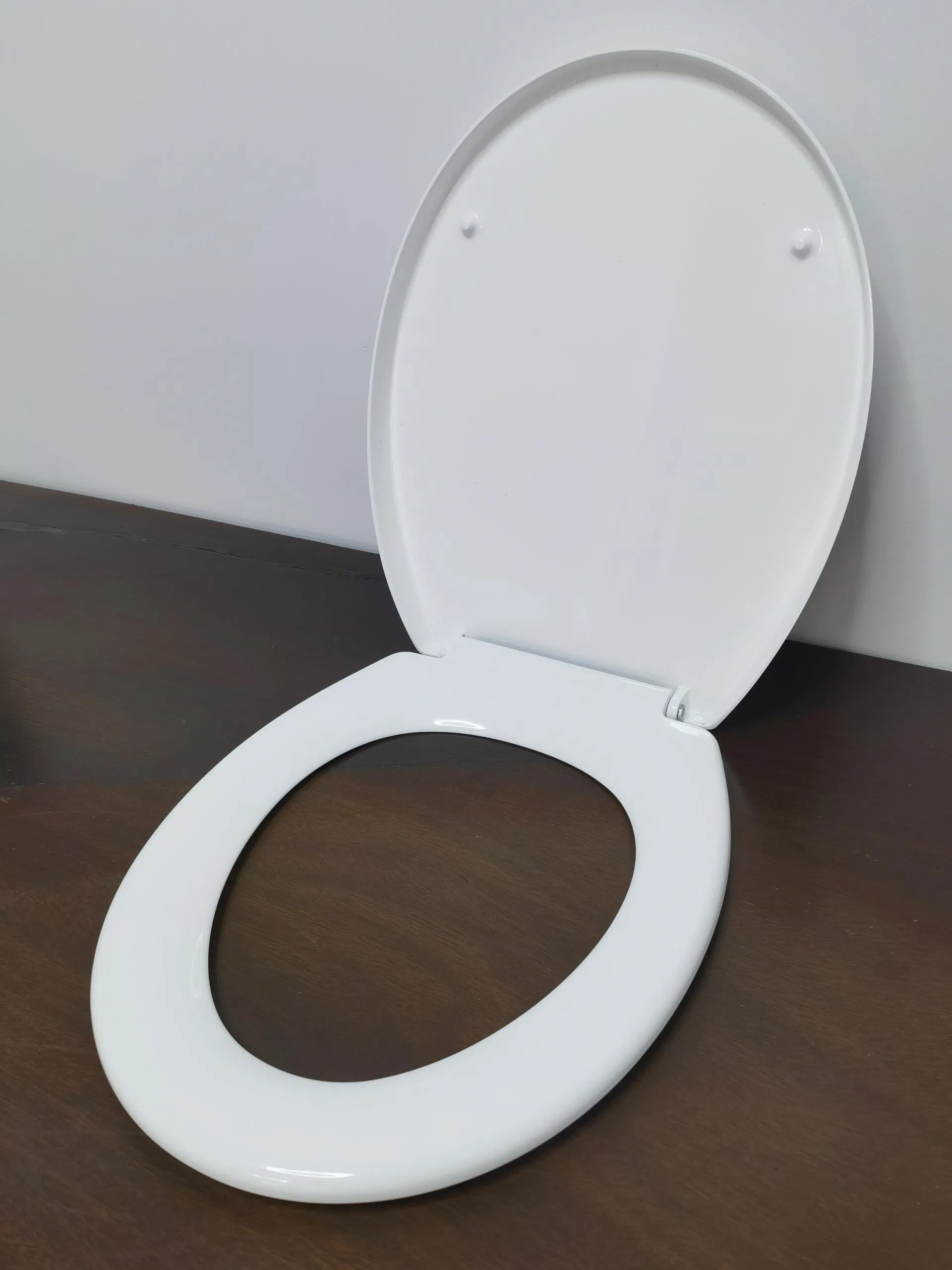 BSCI Audited UF Toilet Seat Factory 500 MOQ Custom Logo Slow-Close Hinges