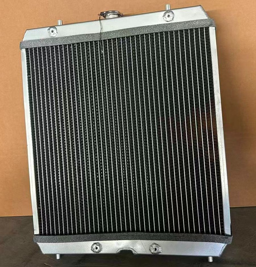 Радиатор алюминиевый для трактора Kubota 954
