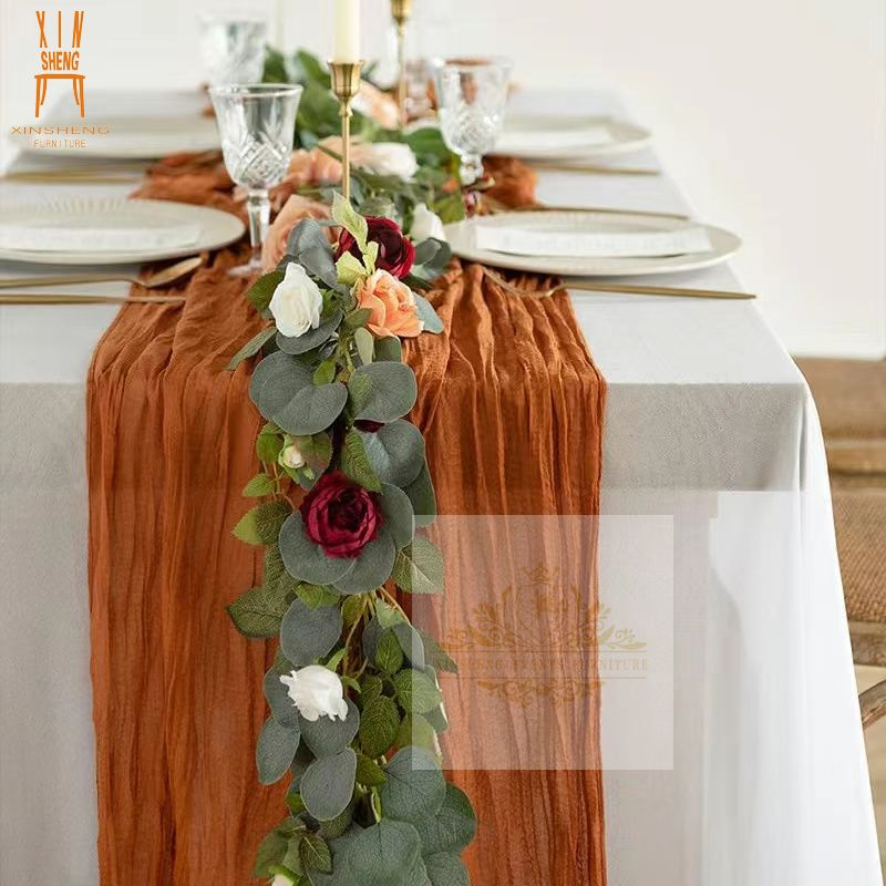 Modern Design Luxury Hotel Restaurant Party Banquet Colorful Polyester Table Runners for Wedding