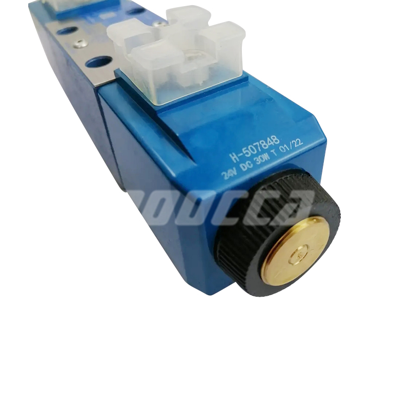 Гидравлический клапан Eaton Vickers DG4V-3 соленоидный