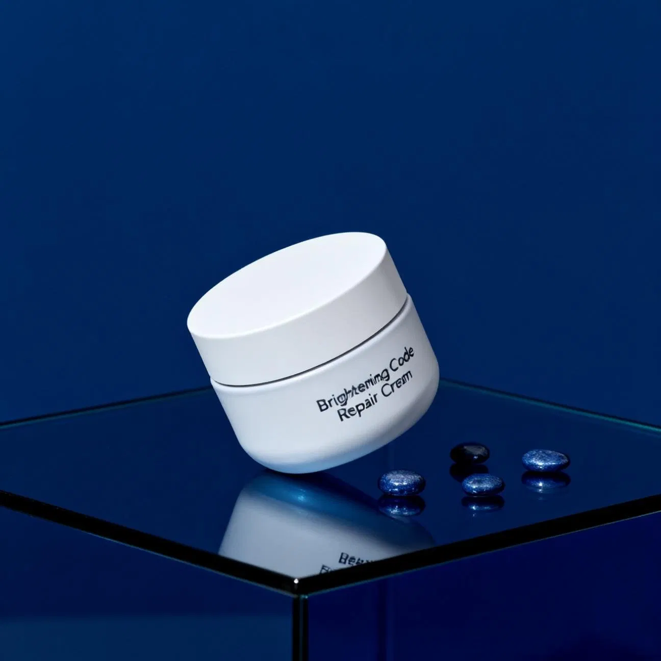 Innovative Tyrosinase Blocking Dimethylmethoxy Chromanol and Nano Glabridin Synergy Face Cream for Preventing New Spot Formation