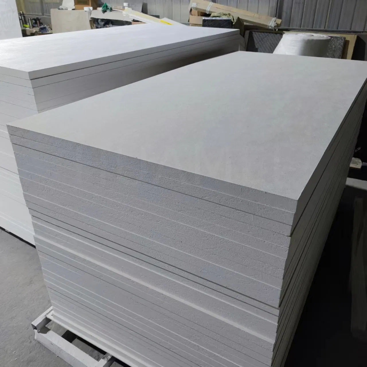 Top China Supplier 2X4 Sound Proof Acoustic Fiber Ceiling Tiles