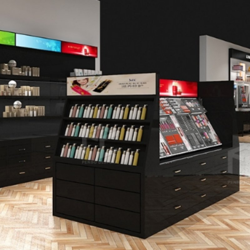 Металлический перфорированный стеллаж для магазина