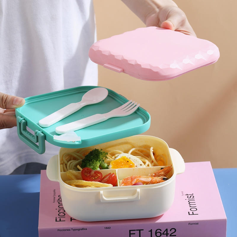 Eco-Friendly Family Lunch Box - Portable and Microwave-Safe Solution