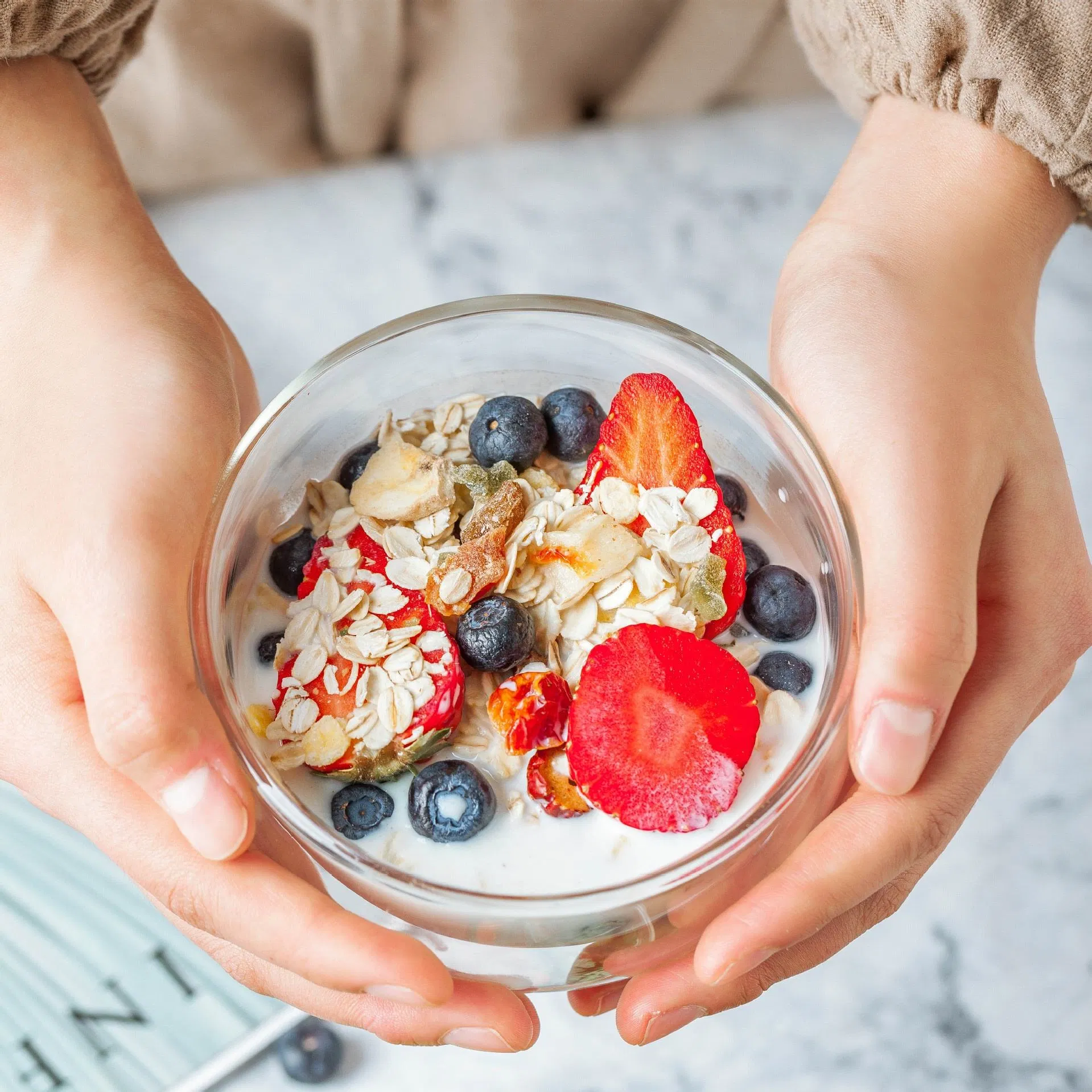 Quality Assurance Double Wall Glass Bowl for Fruits and Salads