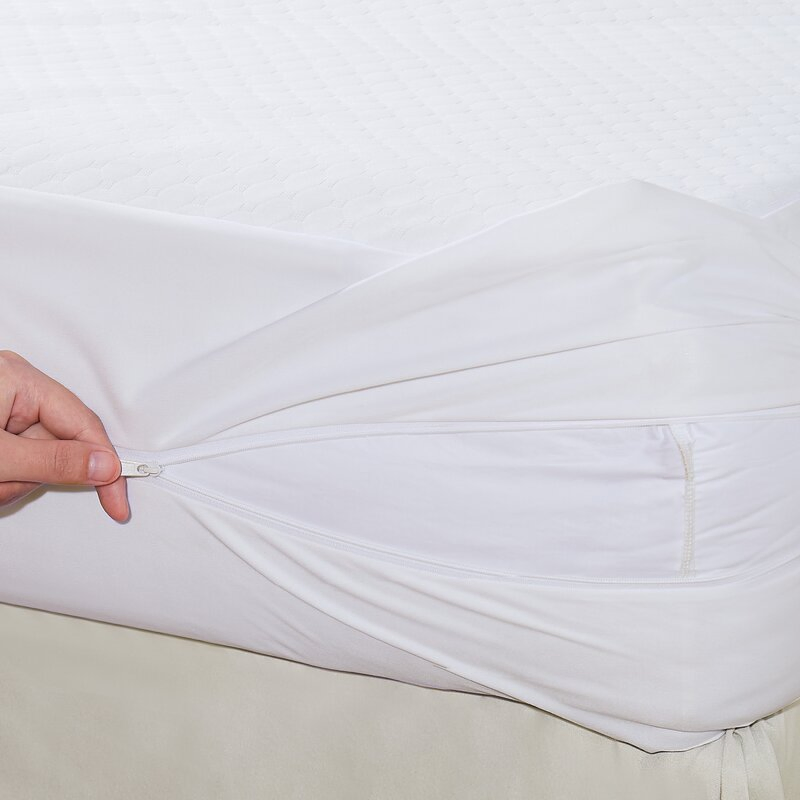 Hypoallergenic and Waterproof Mattress Protector