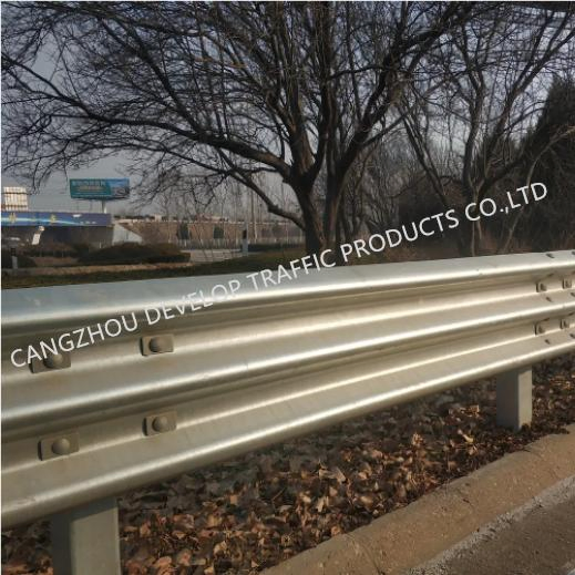 Factory Sell Road Safety Flex Beam Highway Guardrail Traffic Barrier