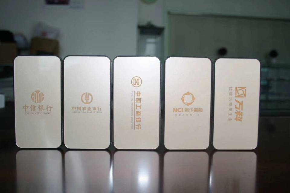 Custom Luminous Power Supply Portable Power Bank Mobile Phone Accessories