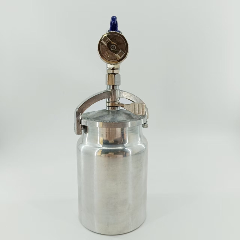 Краскопульт пневматический 1000cc 1.7мм с гравитационной подачей
