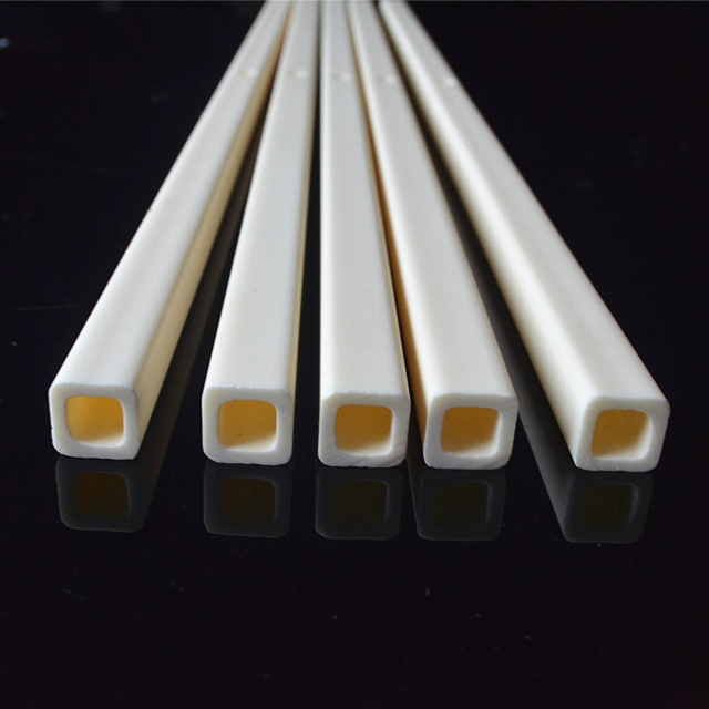 Professional Manufacturer of Industrial High Temperature Refractory 99.7% Al2O3 Alumina Ceramic Roller Tube Stock