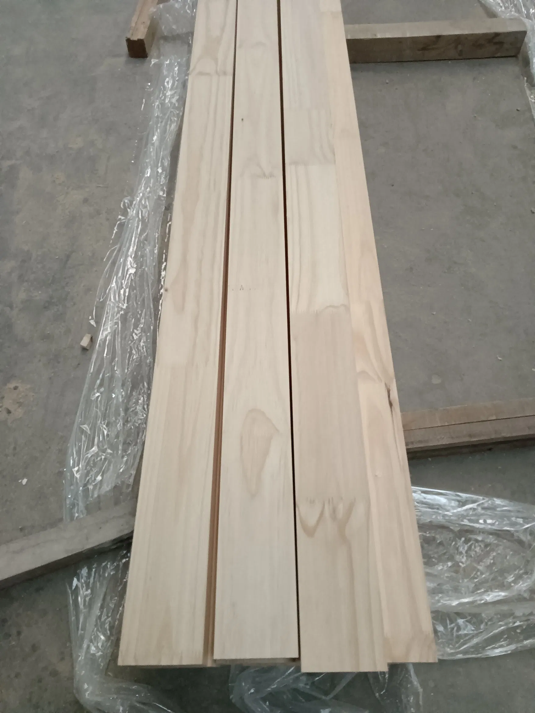 Finger-Joint Solid Board with Knots and Without Knots