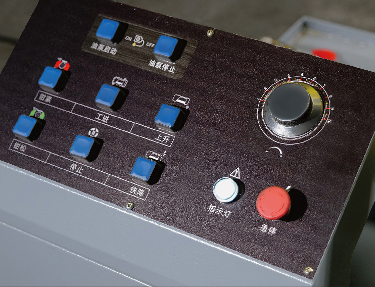 Станок ленточнопильный горизонтальный по металлу чугуну и трубам GS-55/60