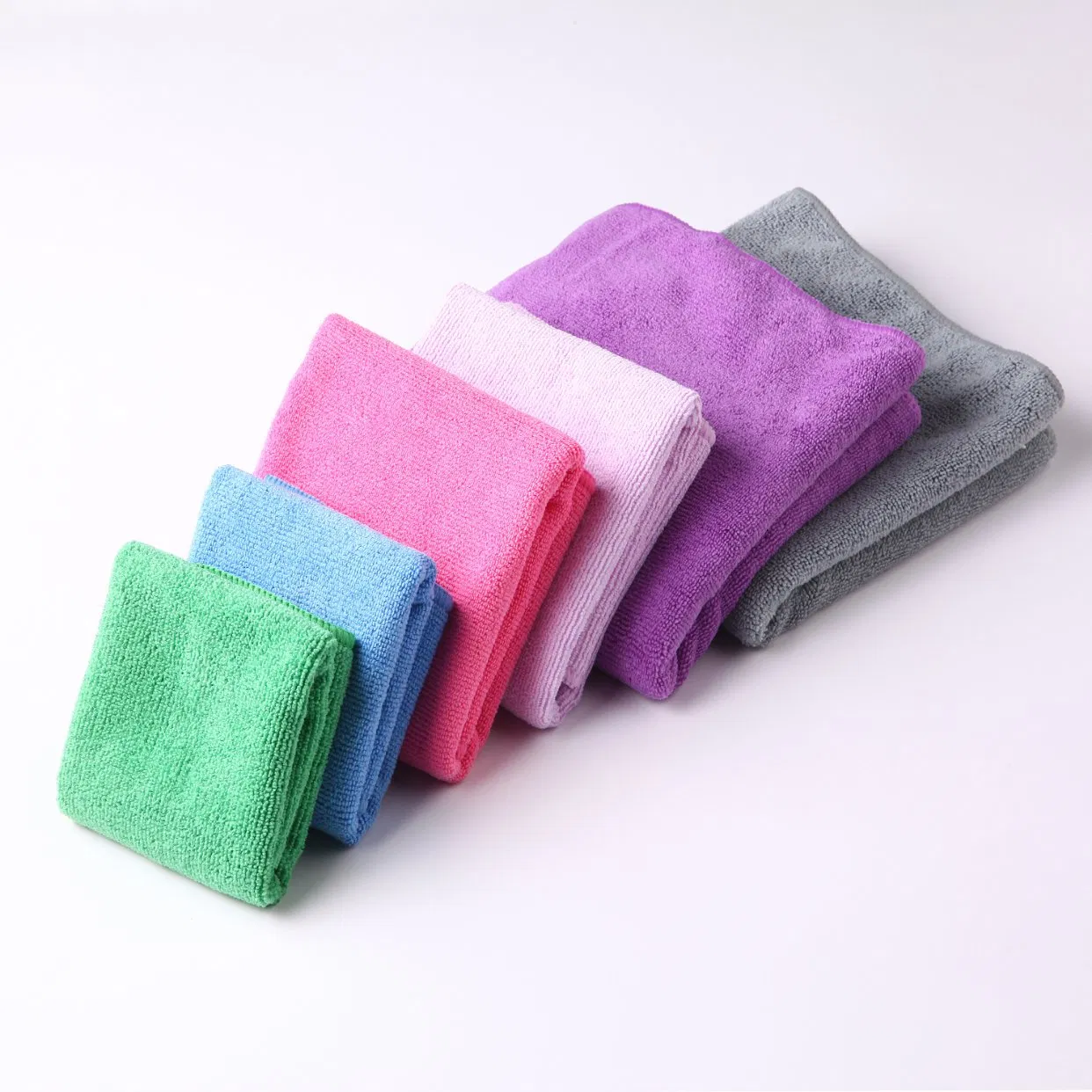 Microfiber Material Customized for Cleaning and Auto Detailing Applications