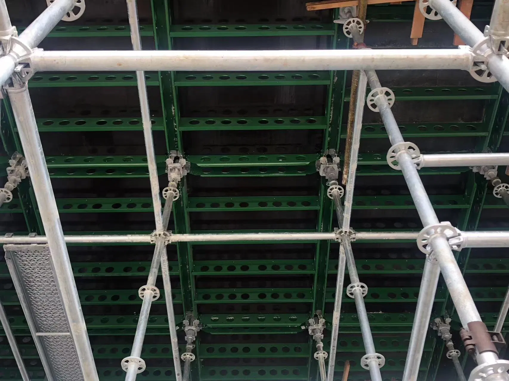 Quick Realse Table Type Green Formwork