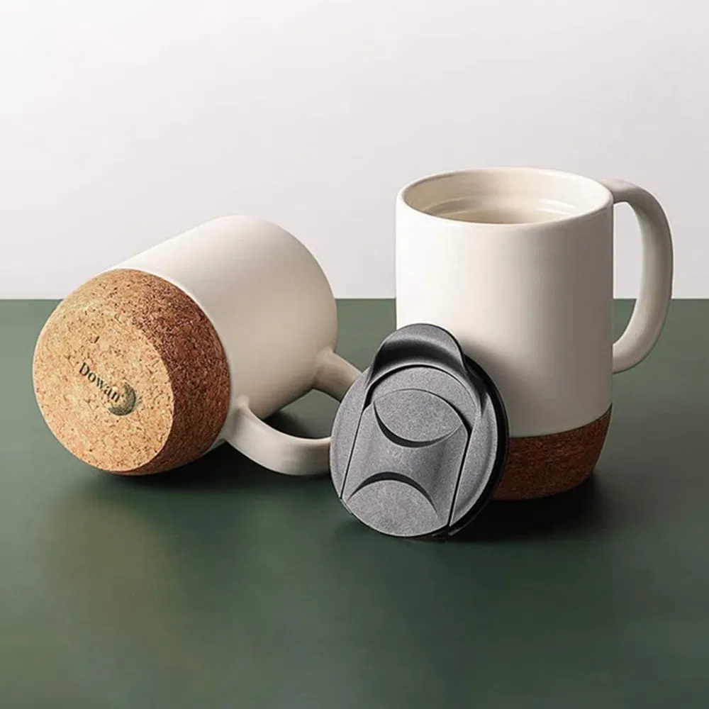 Hot Sale Ceramic White Coffee Mug with Cork Holder