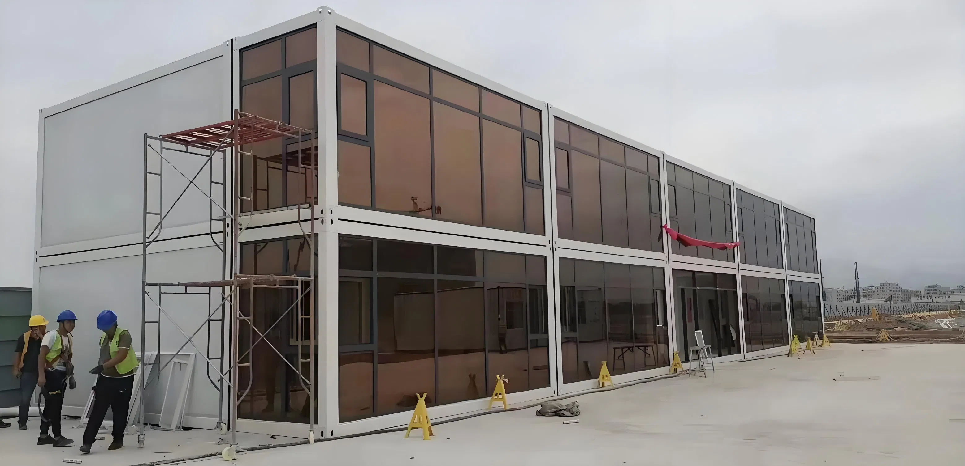 Prefabricated/Prefab Flat Pack Good Price Foldable Mobile Portable Expandable Luxury Shipping Container House for Single Apartment Steel Home