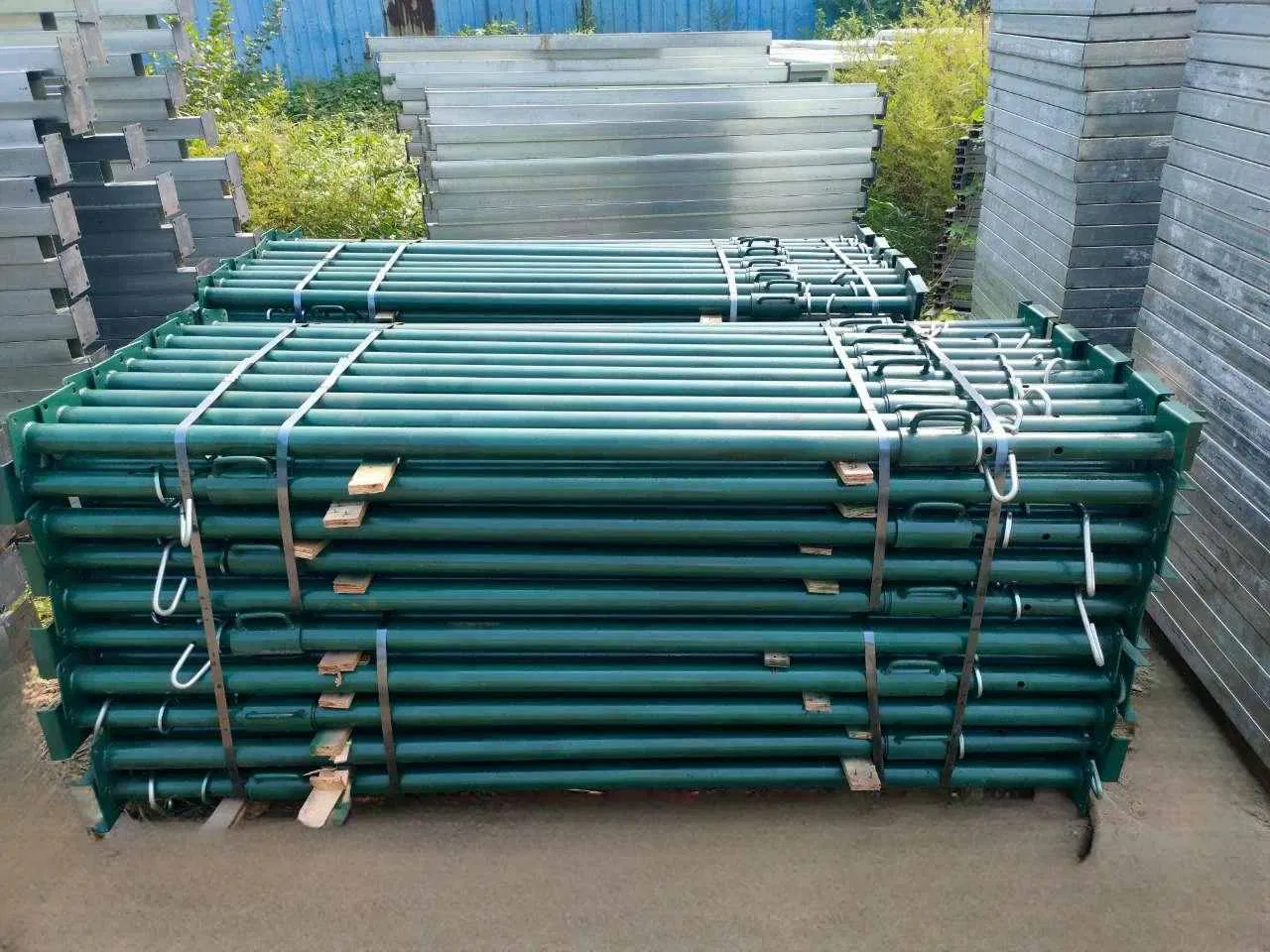 Materials for Construction Post Steel Prop Support Acro Props Construction Jacks Metal Tube Scaffolding Equipment Formwork Construction Shoring Props