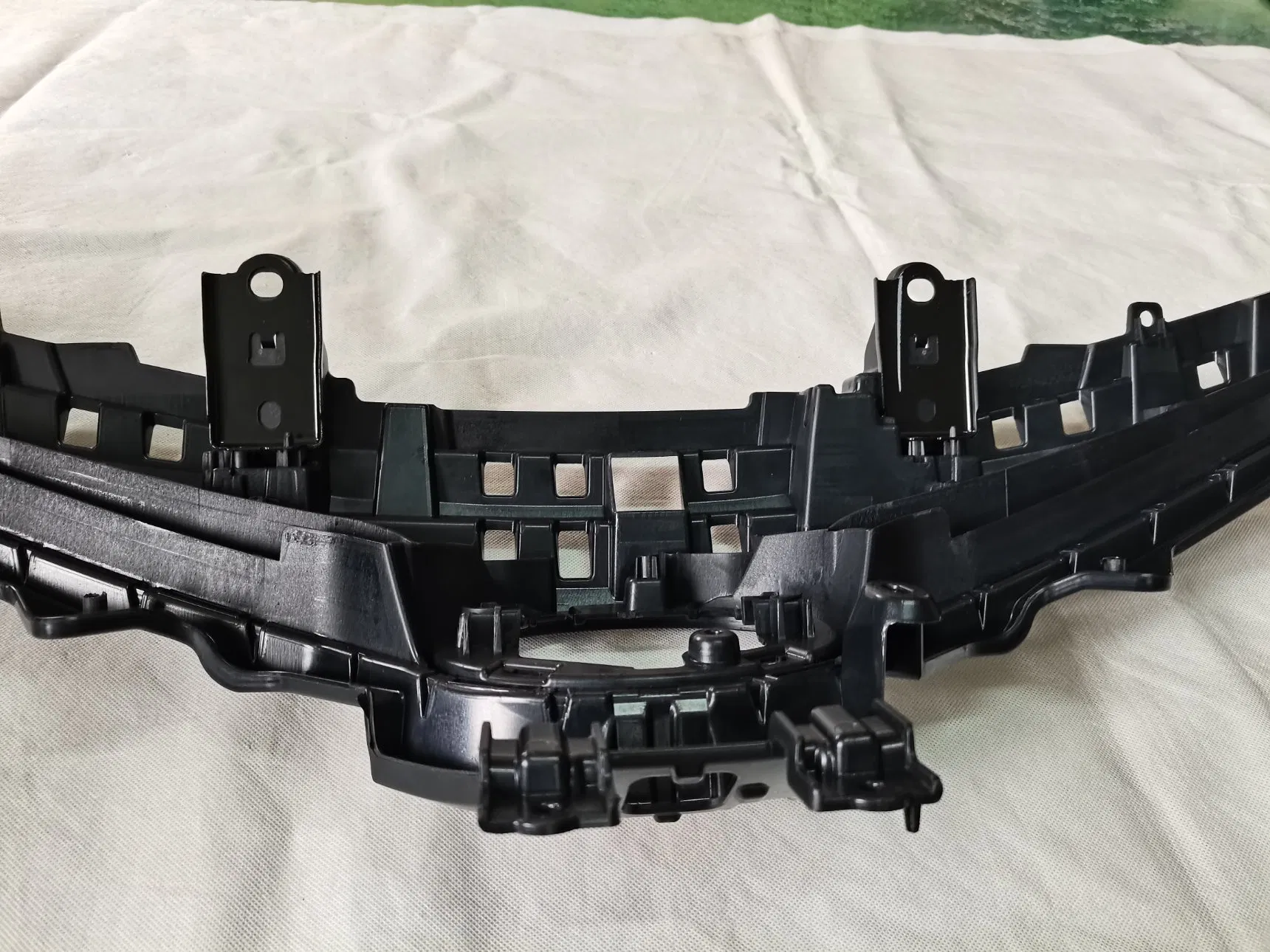 Передняя решетка радиатора для Toyota Camry 2021 USA SE / XSE