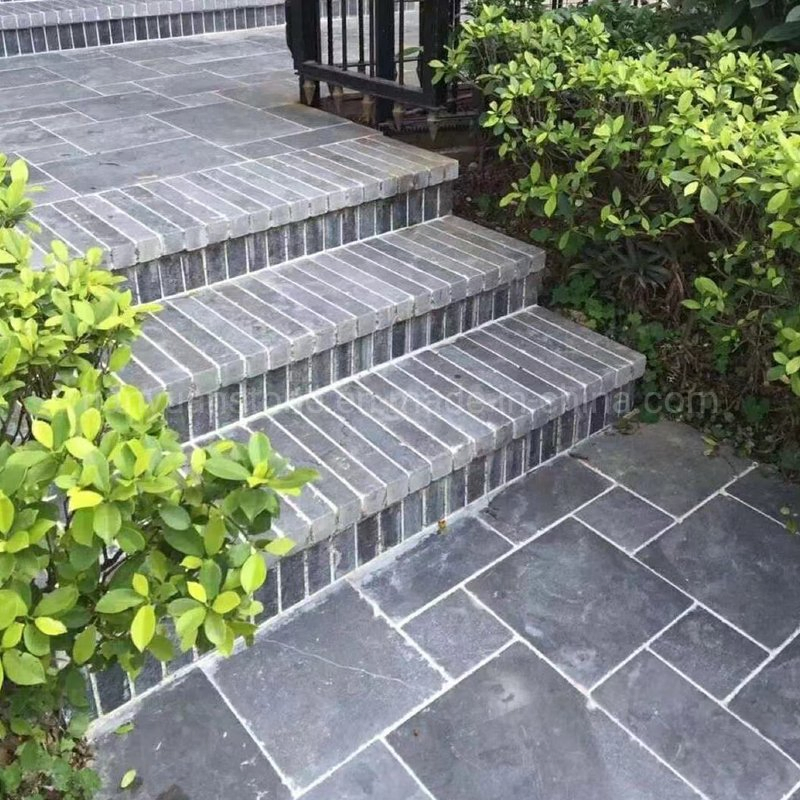 Natural Stone Sawn Cut Black Limestone Brick Stone and Corner for Wall
