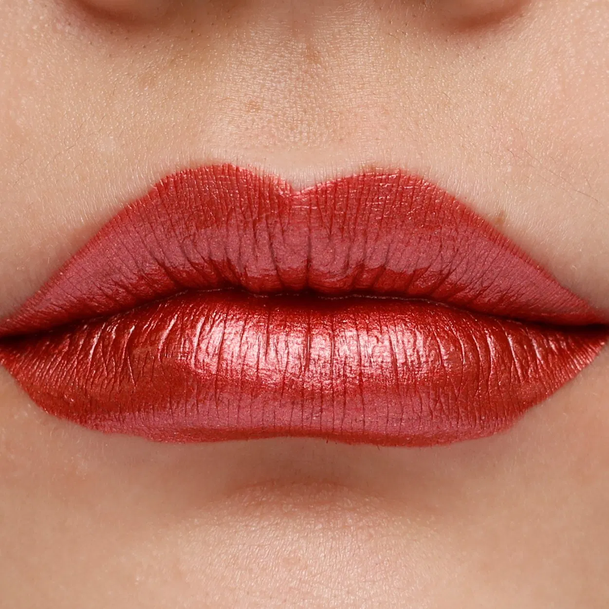 Hot Selling Cosmetics Customized Logo Makeup Moisturizing Lip Gloss for Lips Lipgloss
