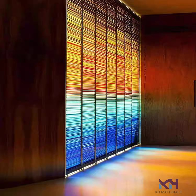 Stylish Glass Art Partition with Unique Patterns and Max Thickness of 25mm